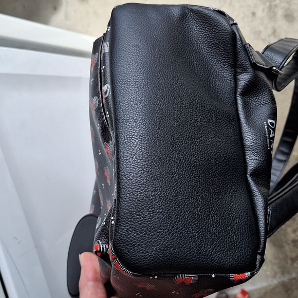 Danielle Nicole Women's Minnie Disney Backpack - Picture 16 of 16